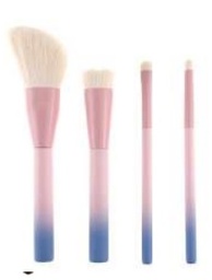 [AIK090028] SET BROCHAS Y PINCELES PREMIUM 4U