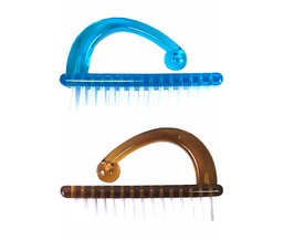 [41] MAS CEPILLO UÑAS PLASTICO